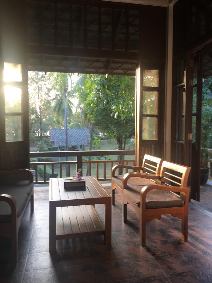 Lah Own Khaolak Resort カオラック エクステリア 写真