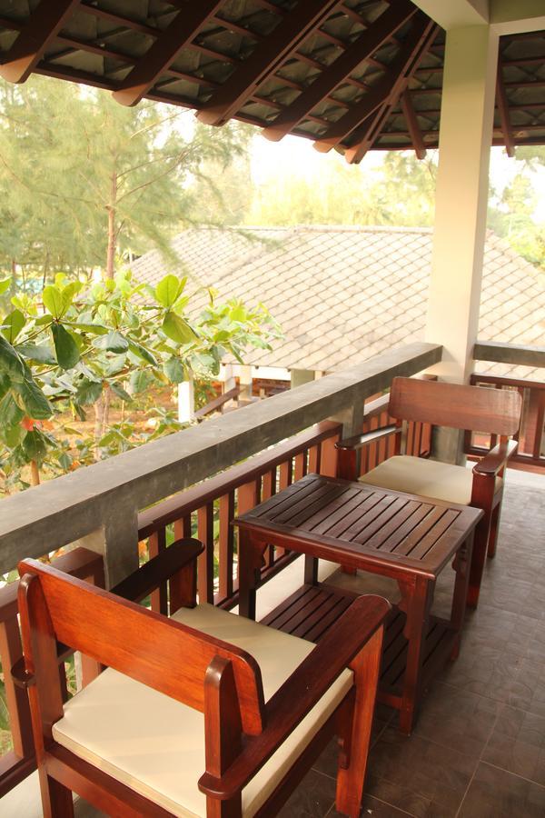 Lah Own Khaolak Resort カオラック エクステリア 写真
