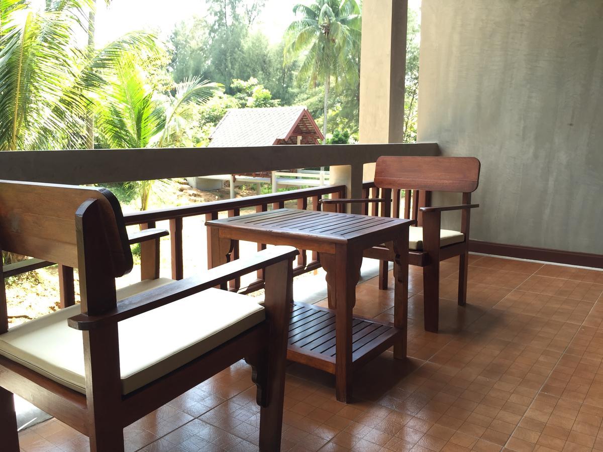 Lah Own Khaolak Resort カオラック エクステリア 写真