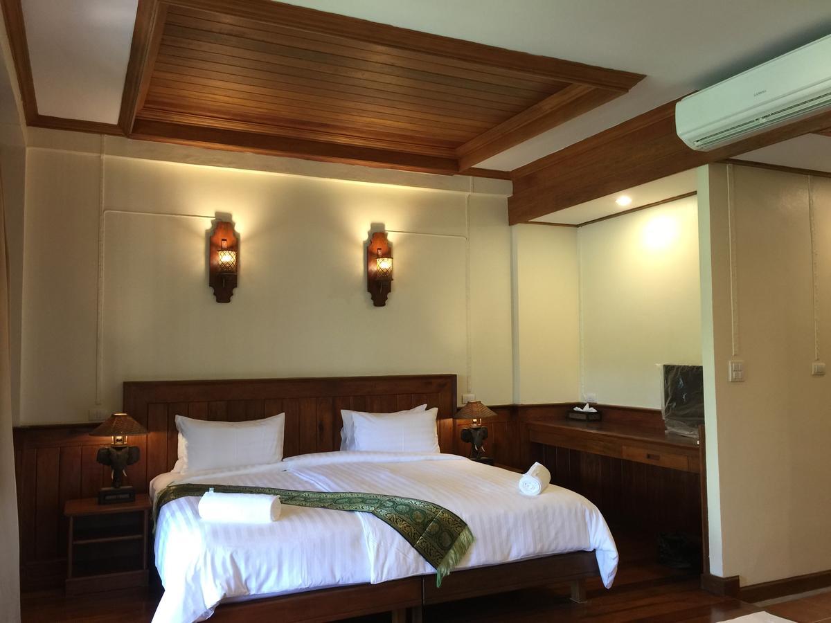Lah Own Khaolak Resort カオラック エクステリア 写真